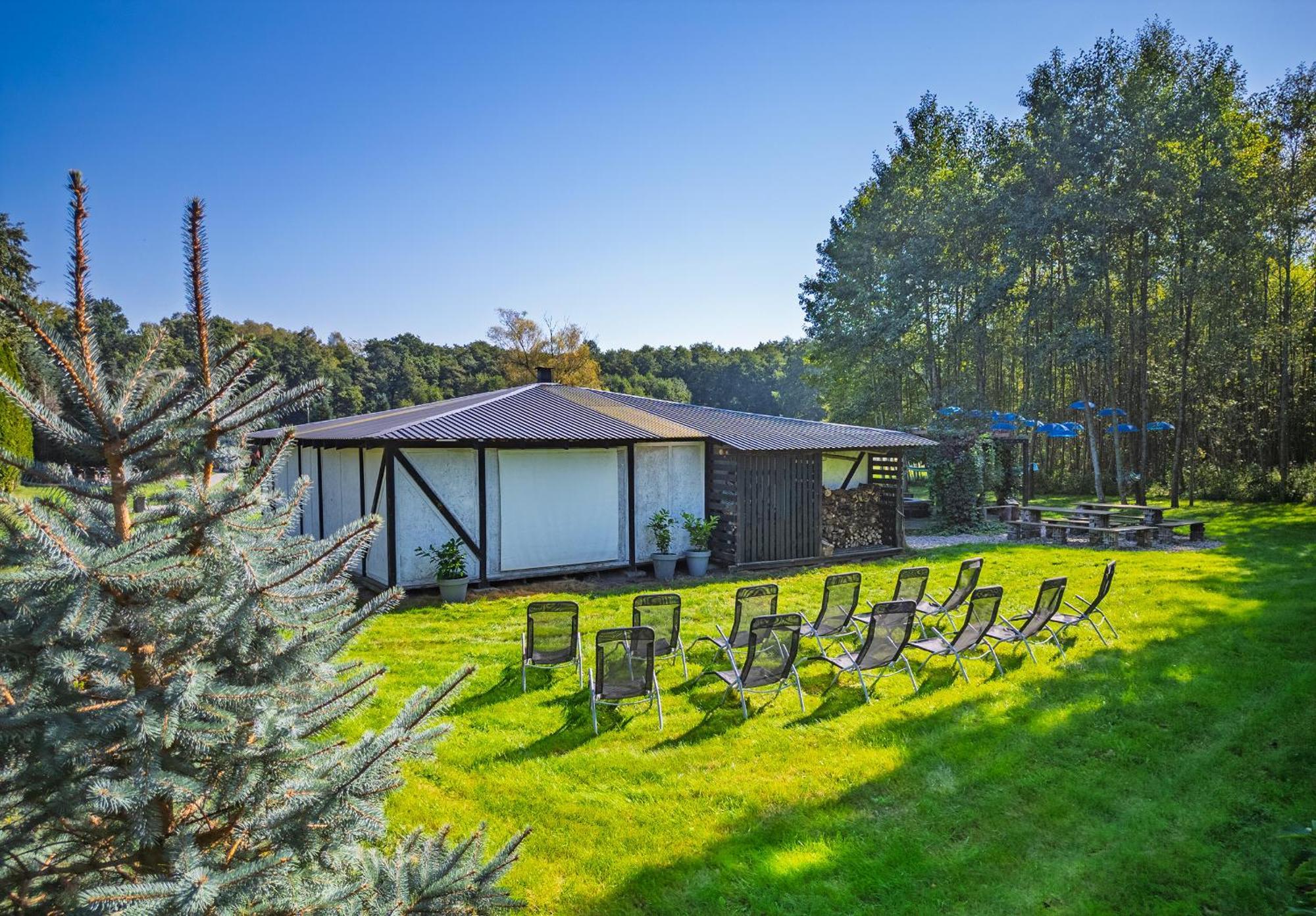 Domki Drewniane Na Splawiu Nad Morzem Darlowo Exterior photo