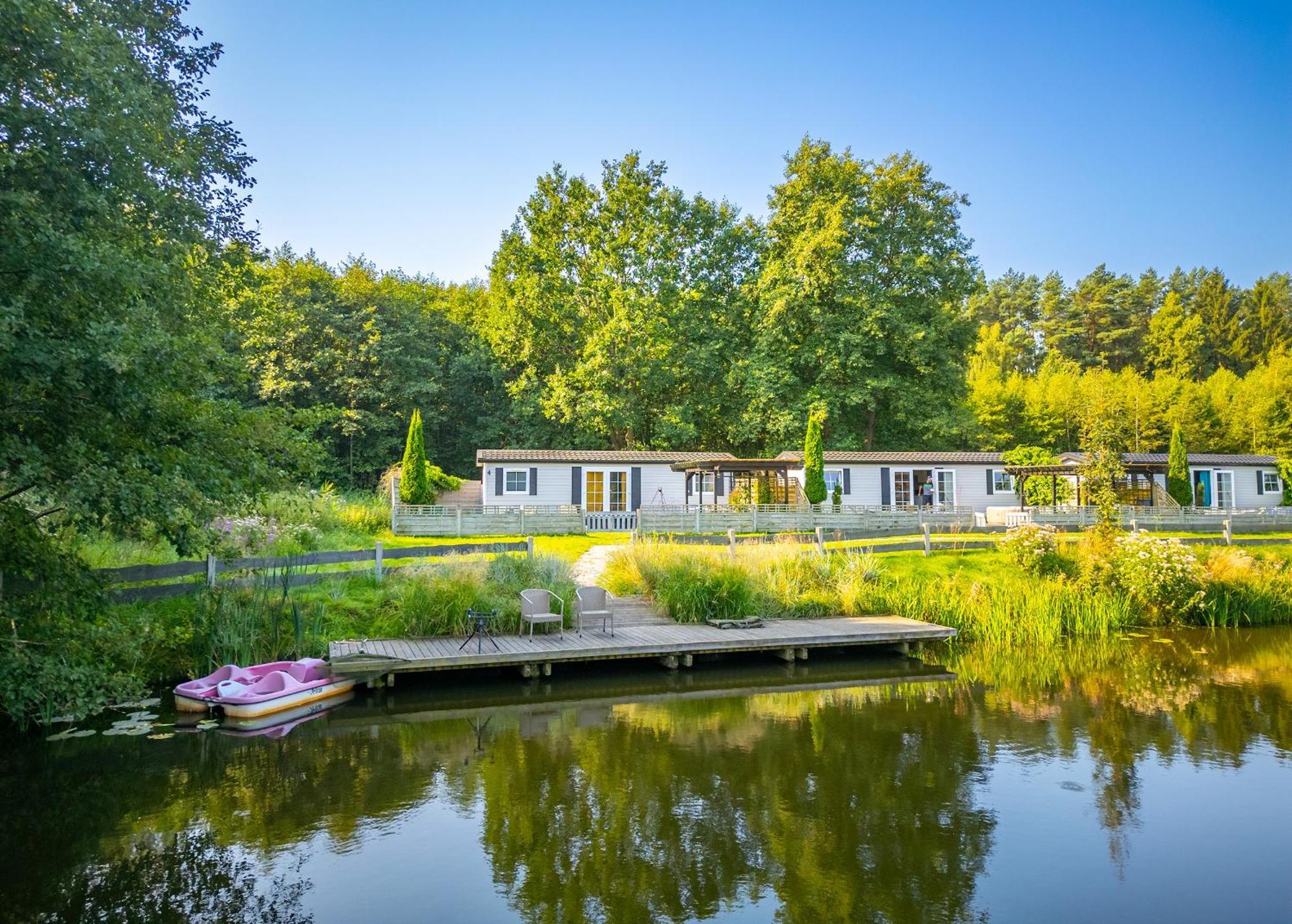 Domki Drewniane Na Splawiu Nad Morzem Darlowo Exterior photo