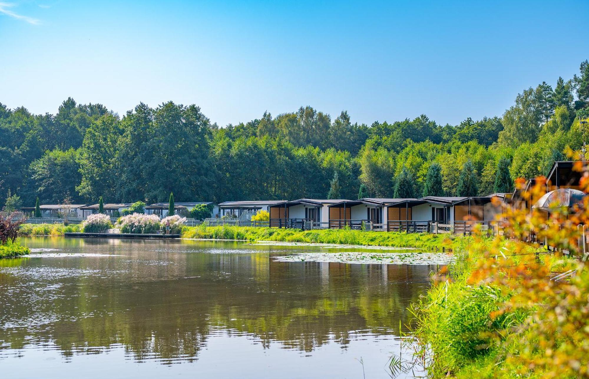Domki Drewniane Na Splawiu Nad Morzem Darlowo Exterior photo